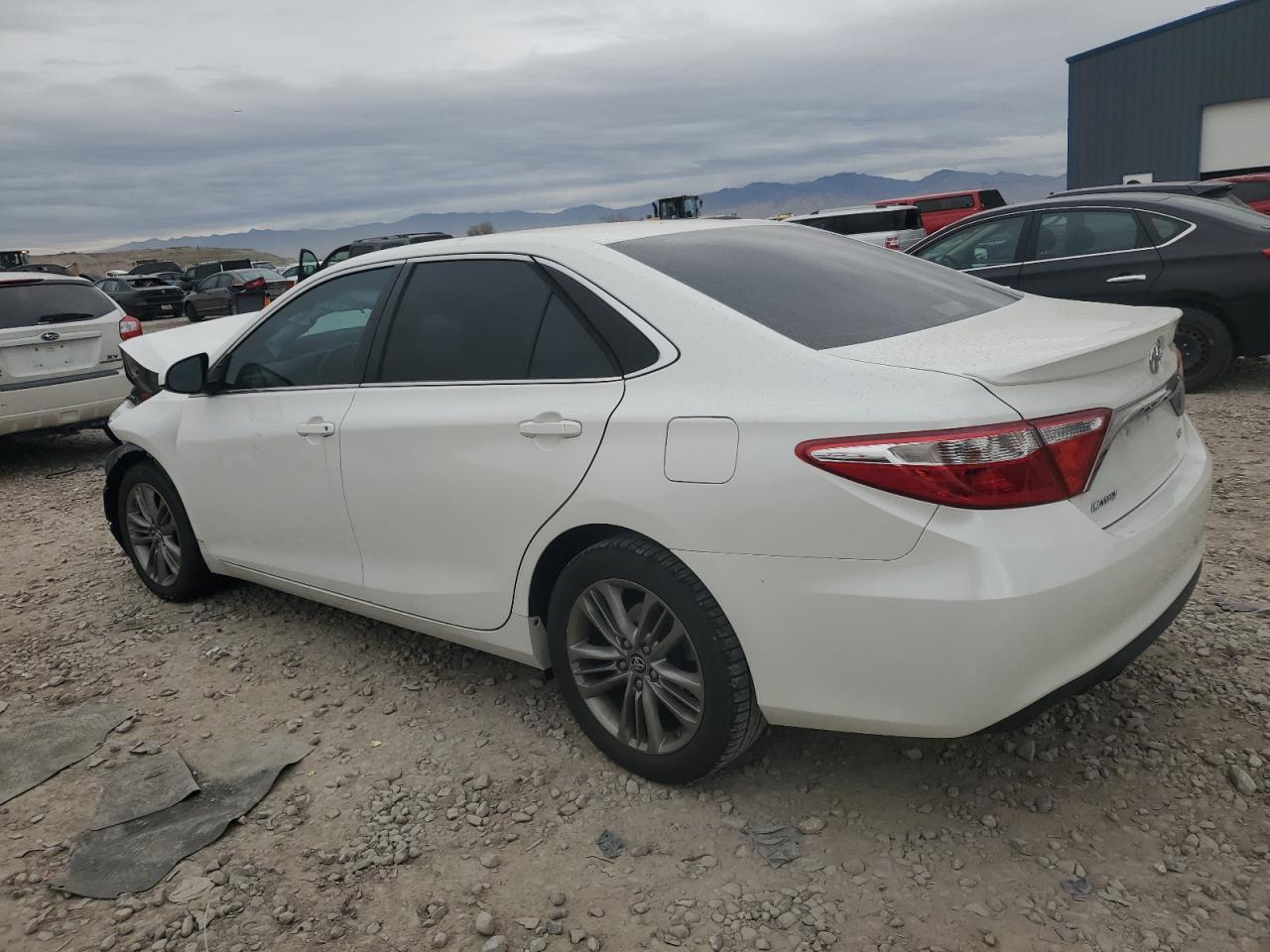 TOYOTA CAMRY LE