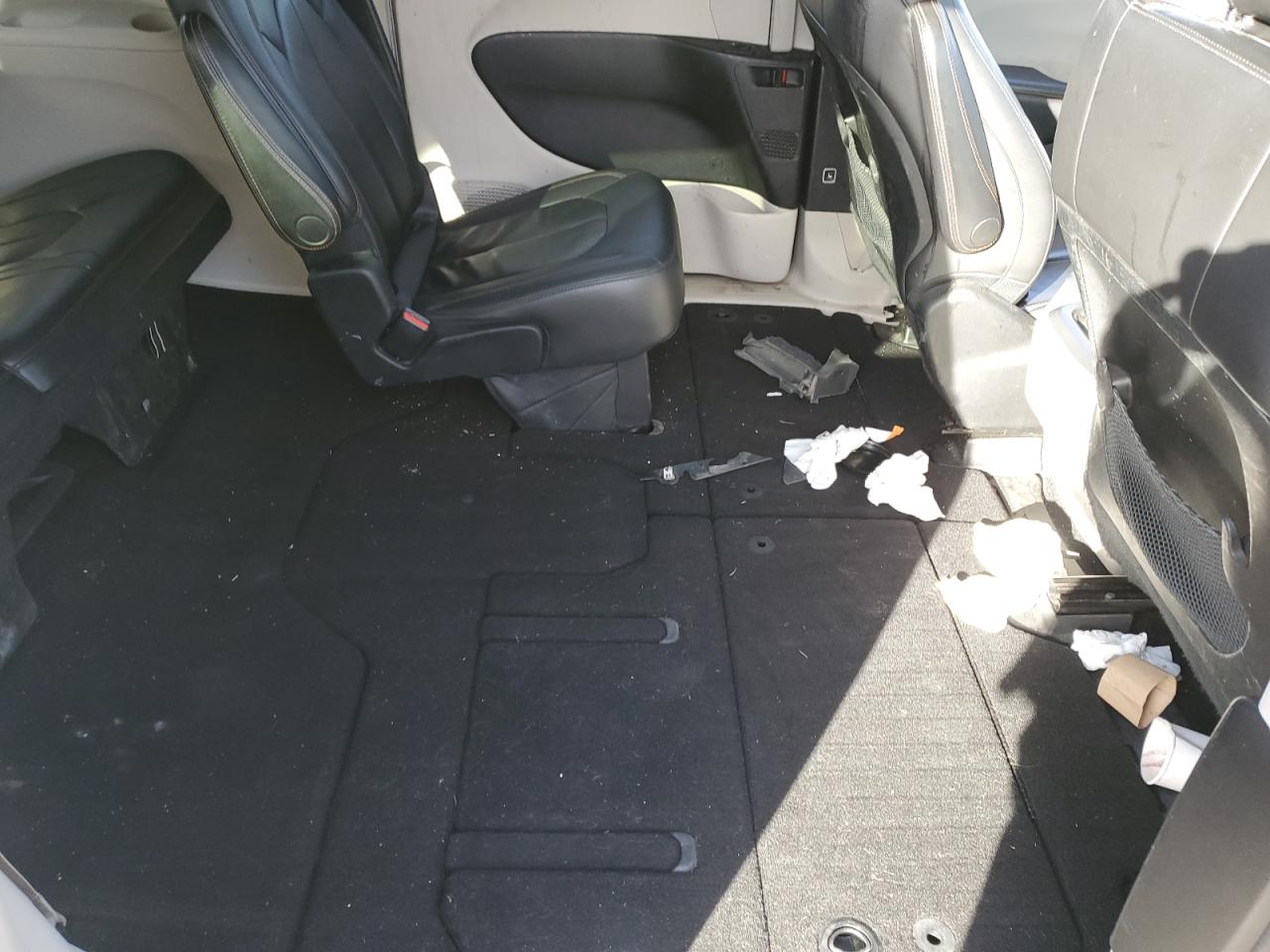 CHRYSLER PACIFICA TOURING L