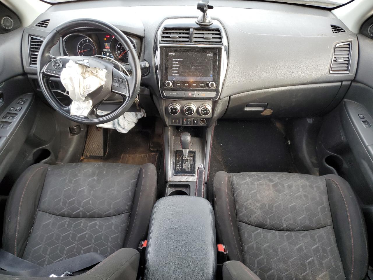 MITSUBISHI OUTLANDER ES