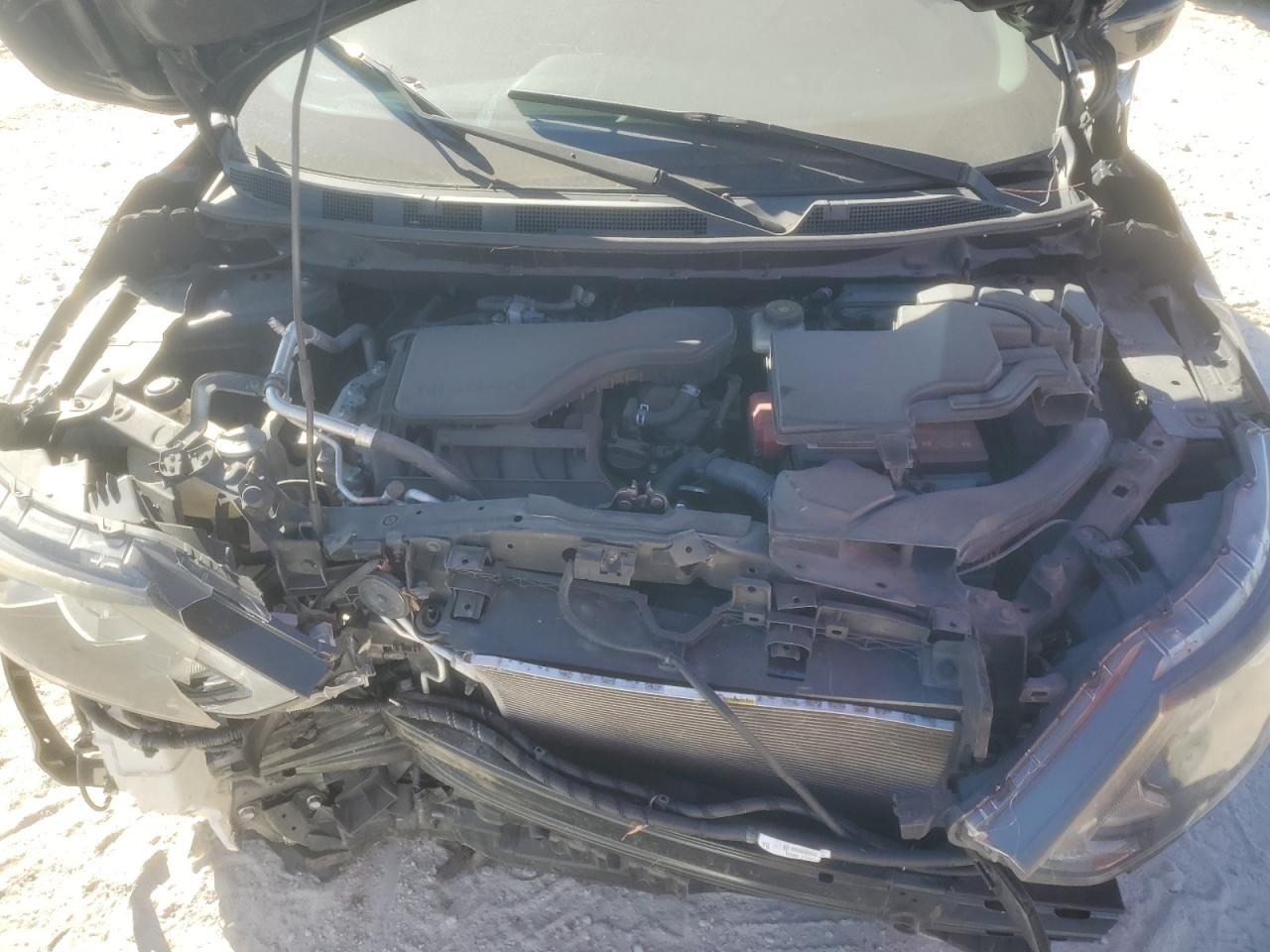 NISSAN ROGUE SPORT S