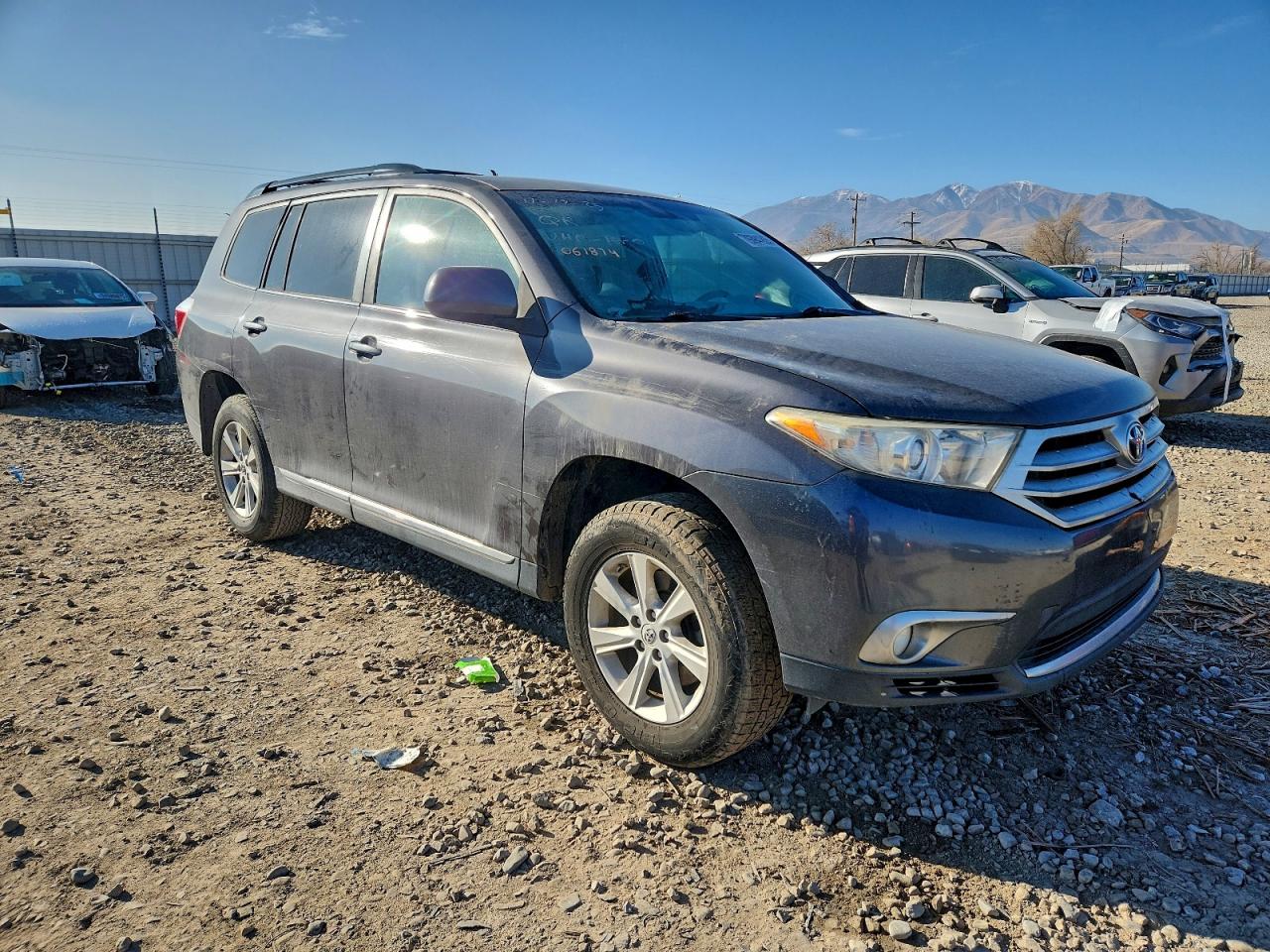 TOYOTA HIGHLANDER BASE