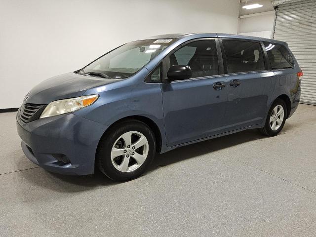 Global Auto Auctions: 2014 TOYOTA SIENNA