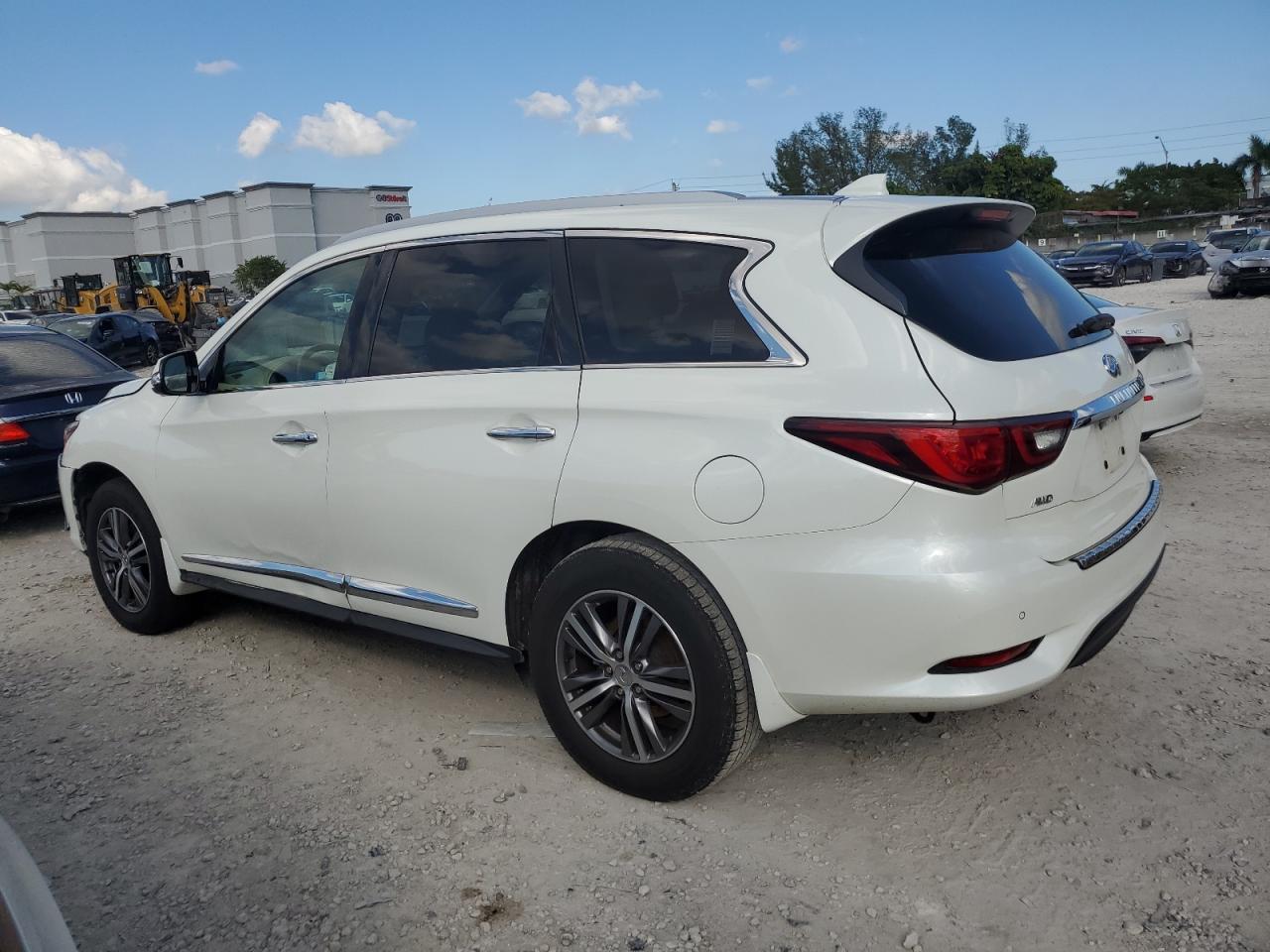 INFINITI QX60 LUXE