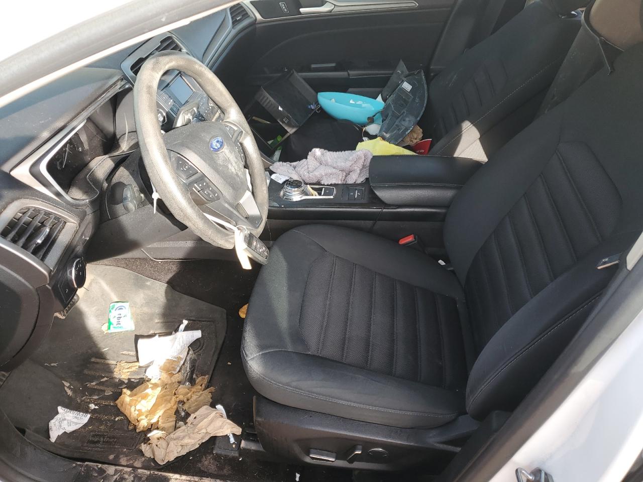 FORD FUSION SE HYBRID