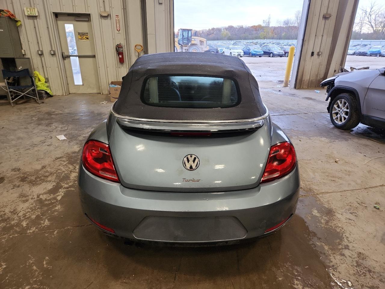 VOLKSWAGEN BEETLE S/SE