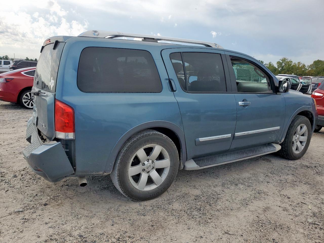 NISSAN ARMADA SV