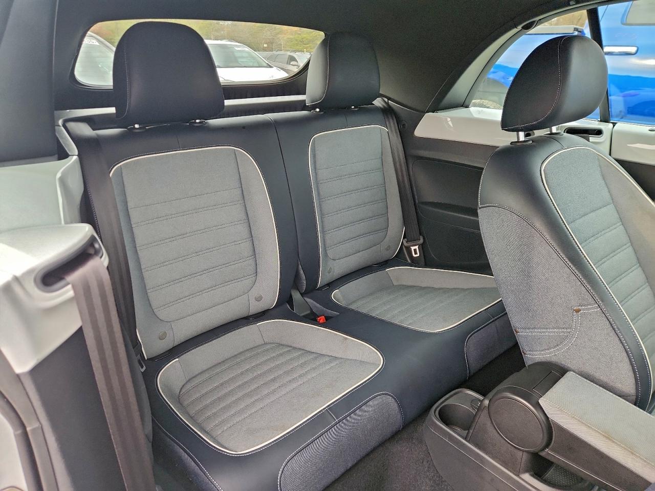 VOLKSWAGEN BEETLE S/SE