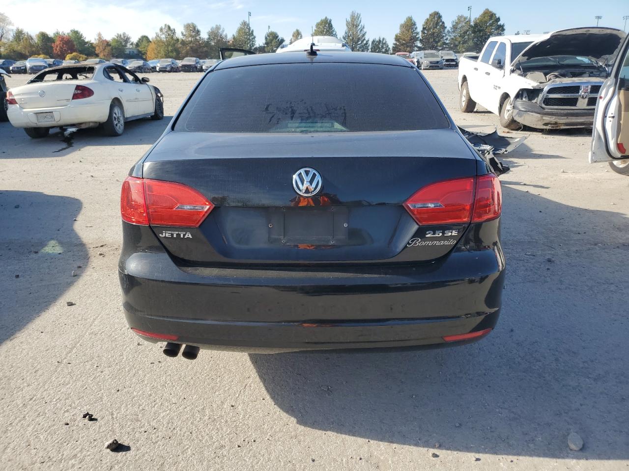 VOLKSWAGEN JETTA SE