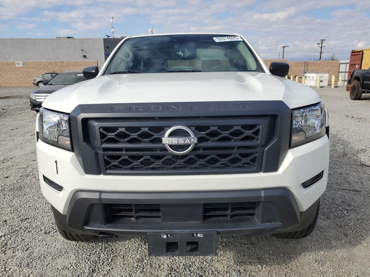 NISSAN FRONTIER S