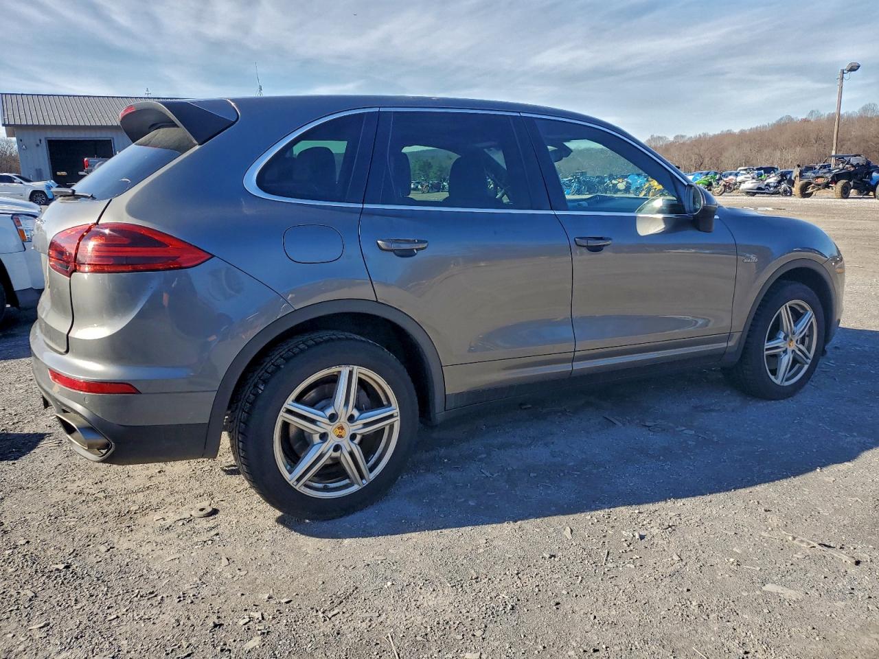 PORSCHE CAYENNE