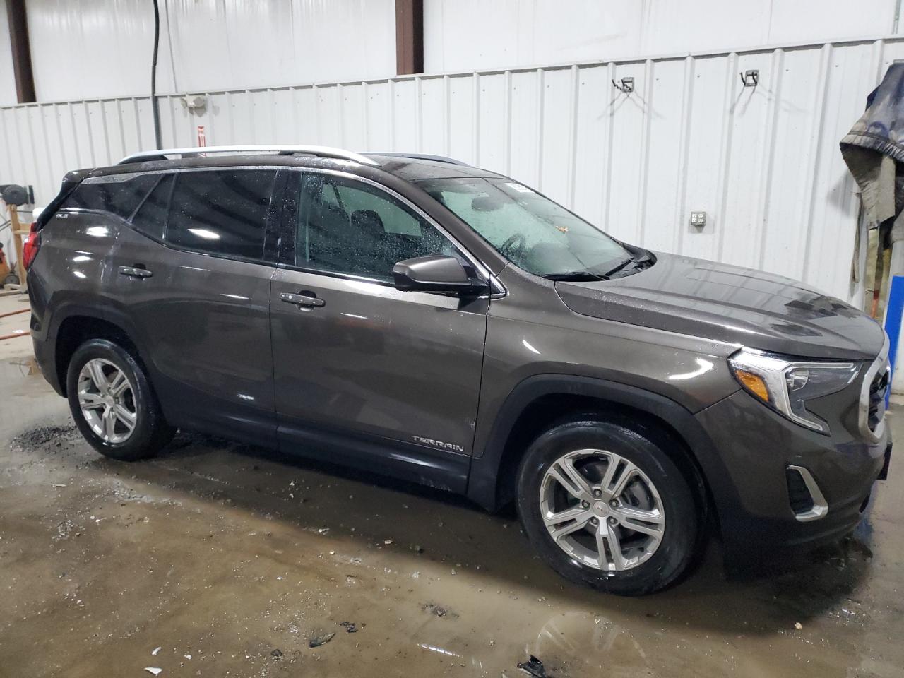 GMC TERRAIN SLE