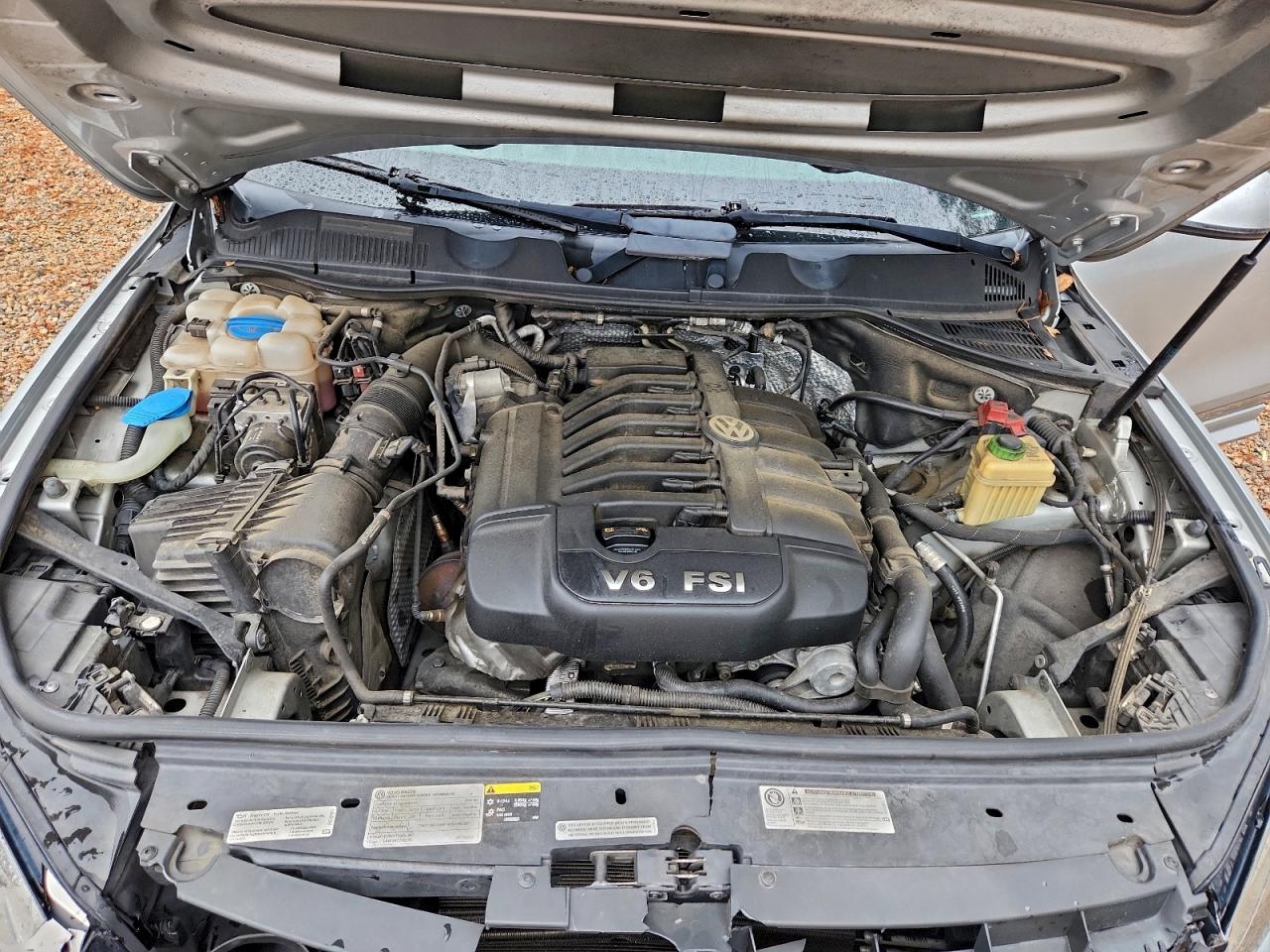 VOLKSWAGEN TOUAREG V6
