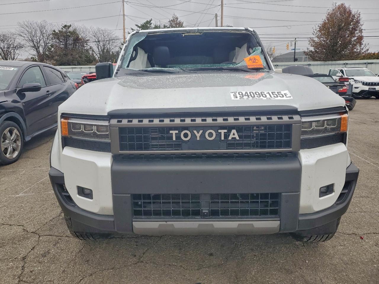 TOYOTA LAND CRUISER BASE