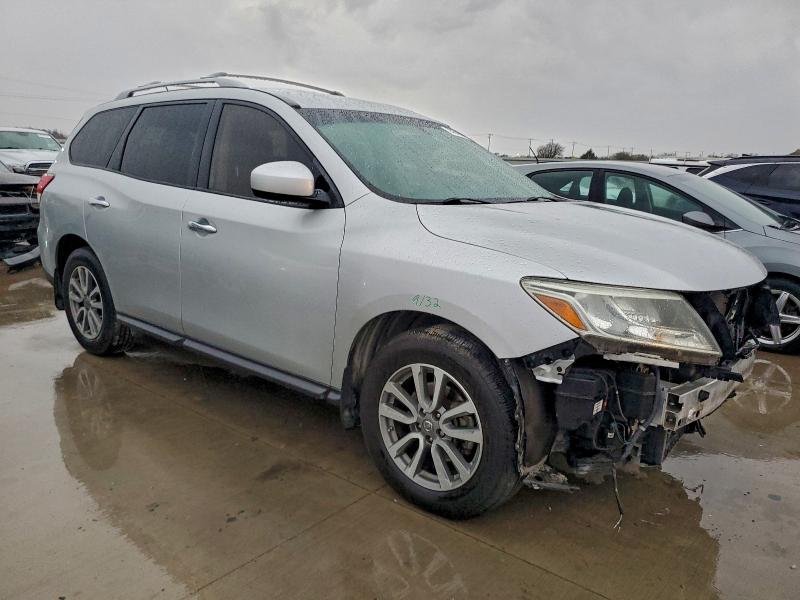 2016 NISSAN PATHFINDER #3304771917