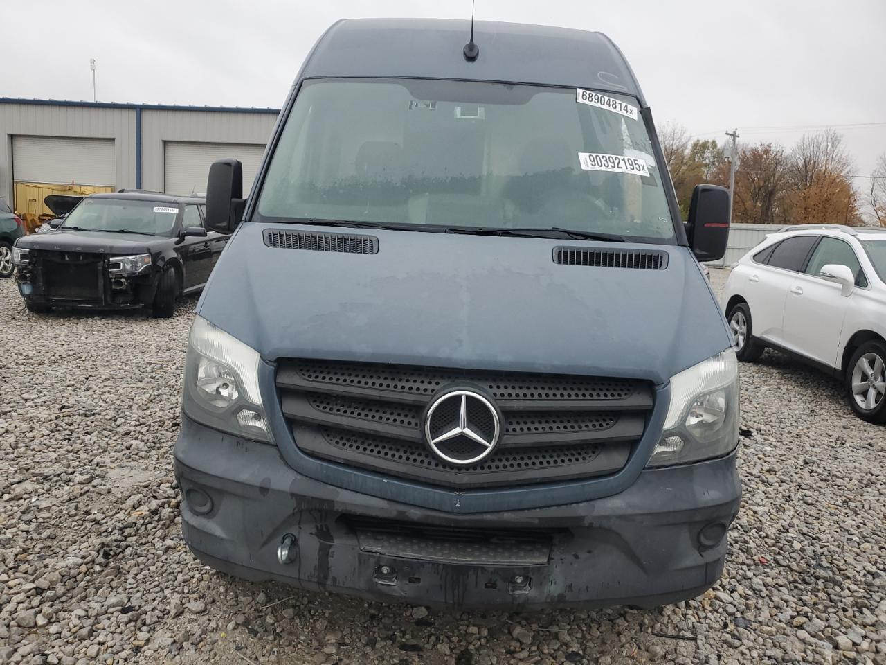 MERCEDES-BENZ SPRINTER 2500