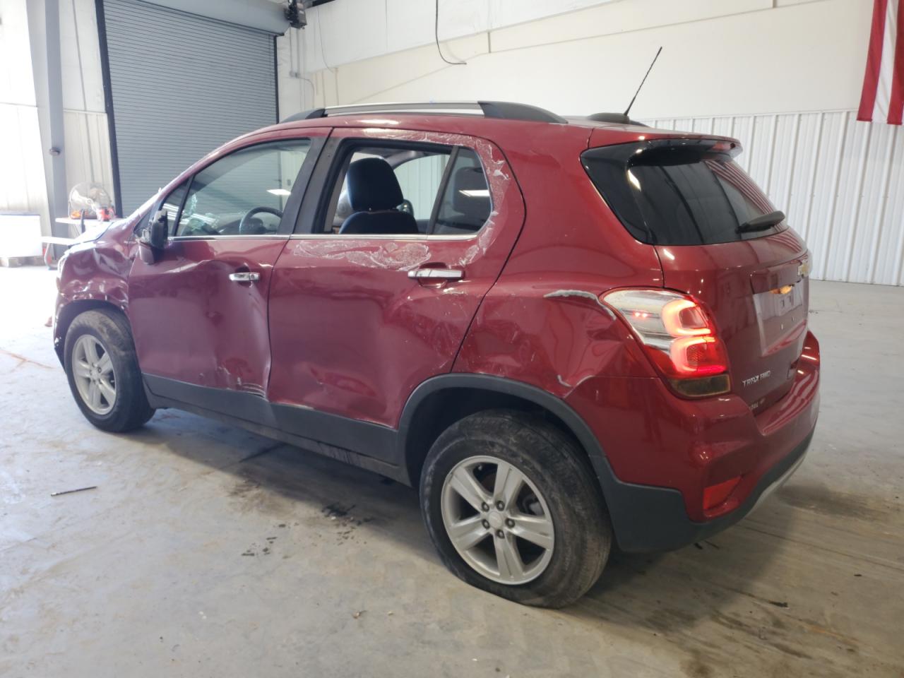 Lot #3311740736 2020 CHEVROLET TRAX 1LT