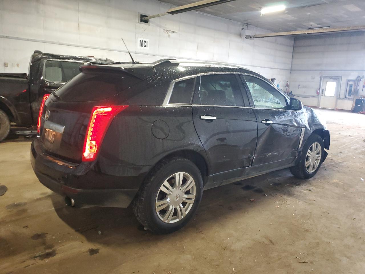 CADILLAC SRX LUXURY COLLECTION