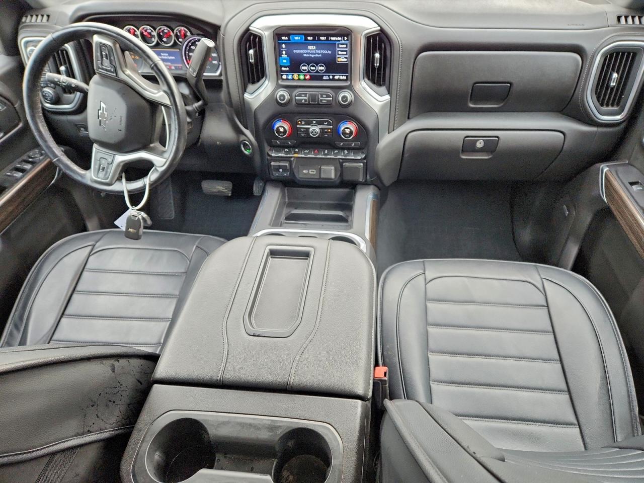 CHEVROLET SILVERADO K1500 LT TRAIL BOSS