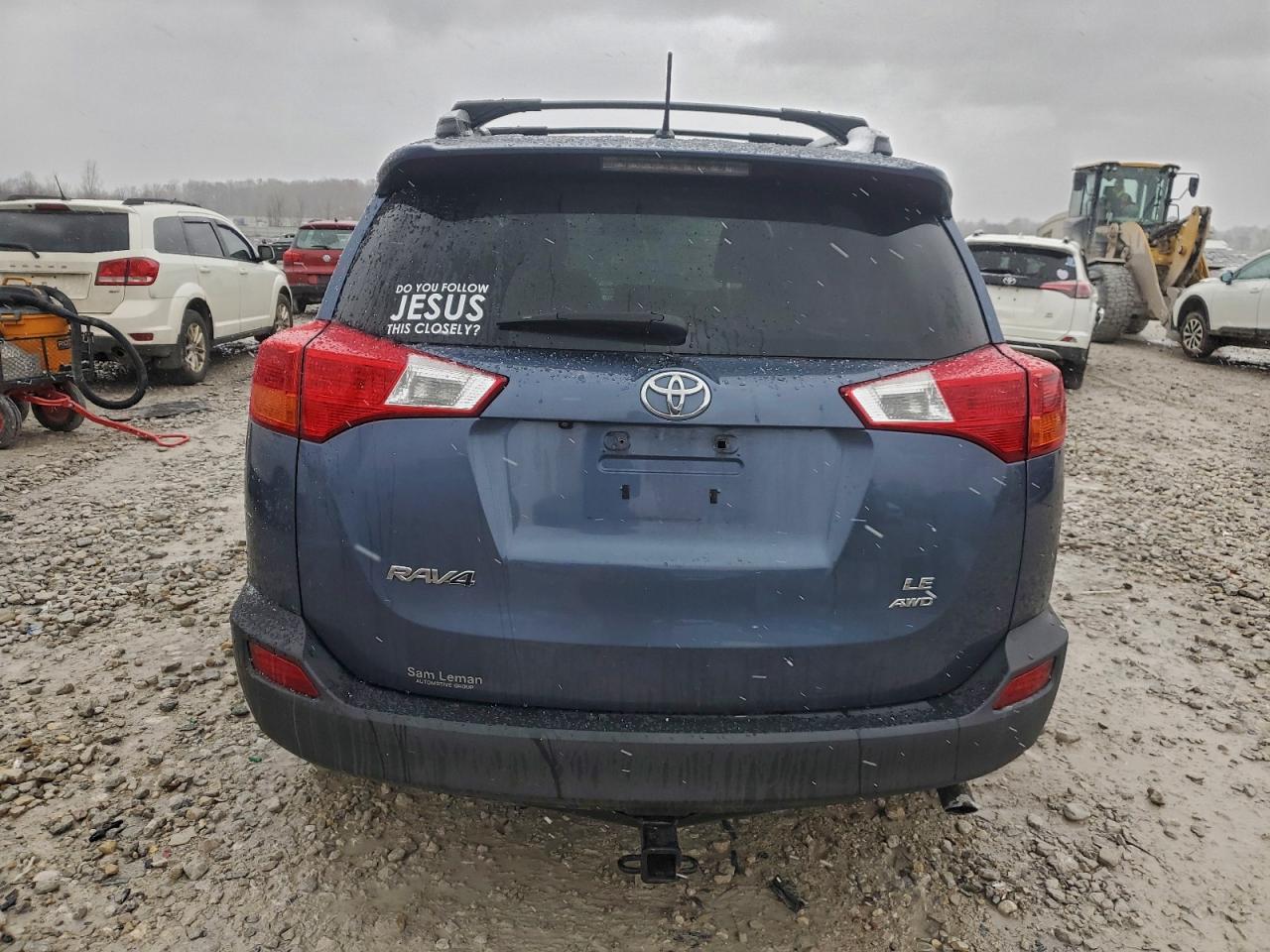 TOYOTA RAV4 LE