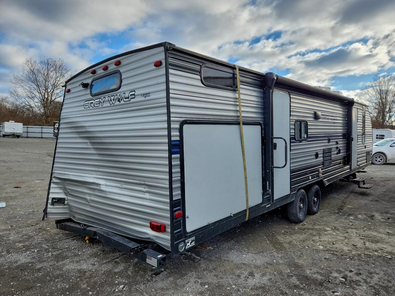 Lot #3309611591 2020 CHEROKEE GREY WOLF