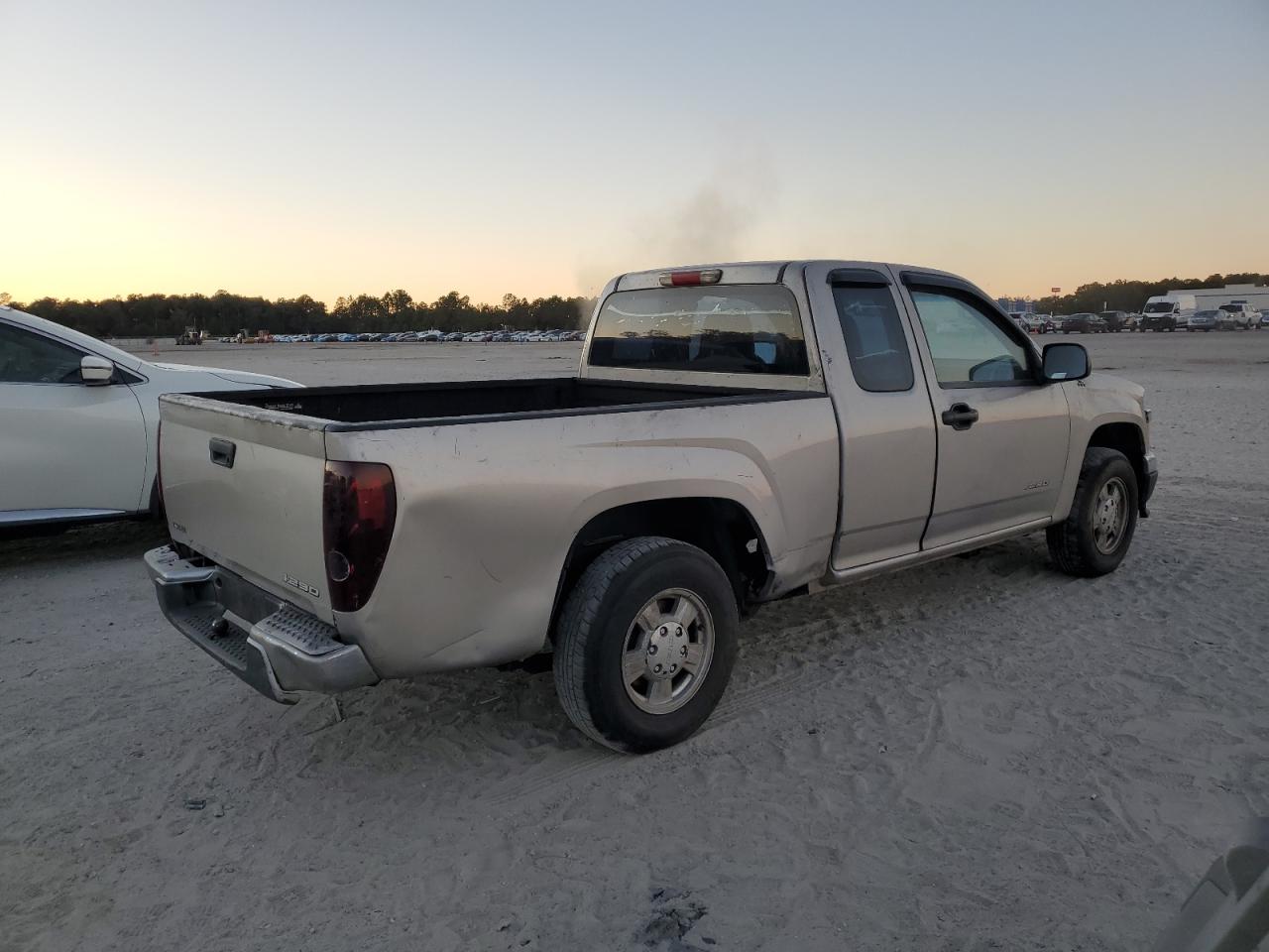 Lot #3311557241 2007 ISUZU I-290