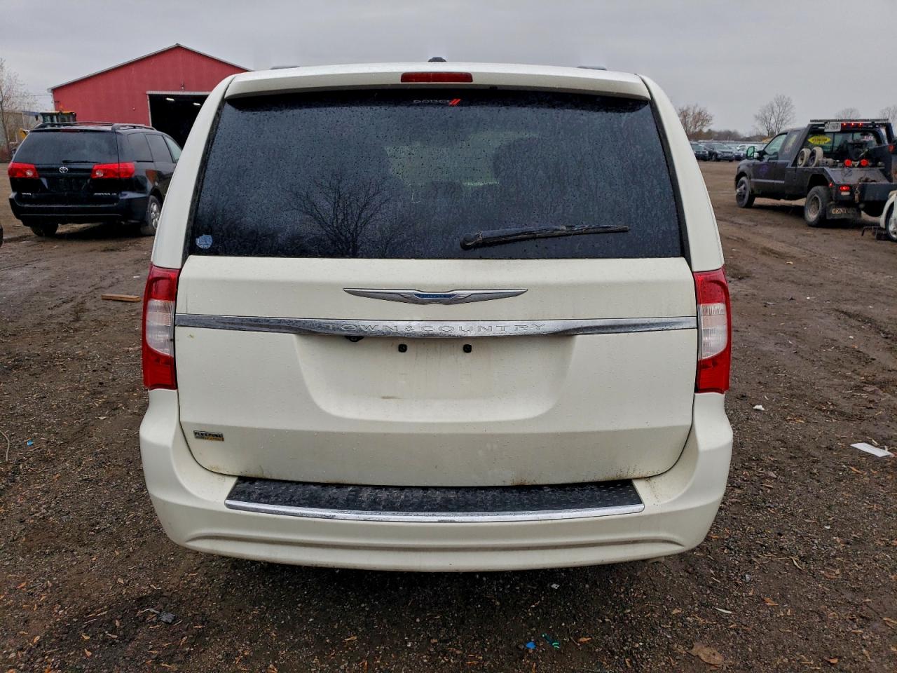 CHRYSLER TOWN & COUNTRY TOURING