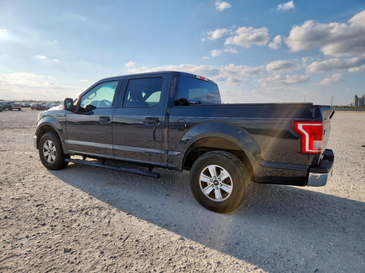 FORD F-150 SUPERCREW