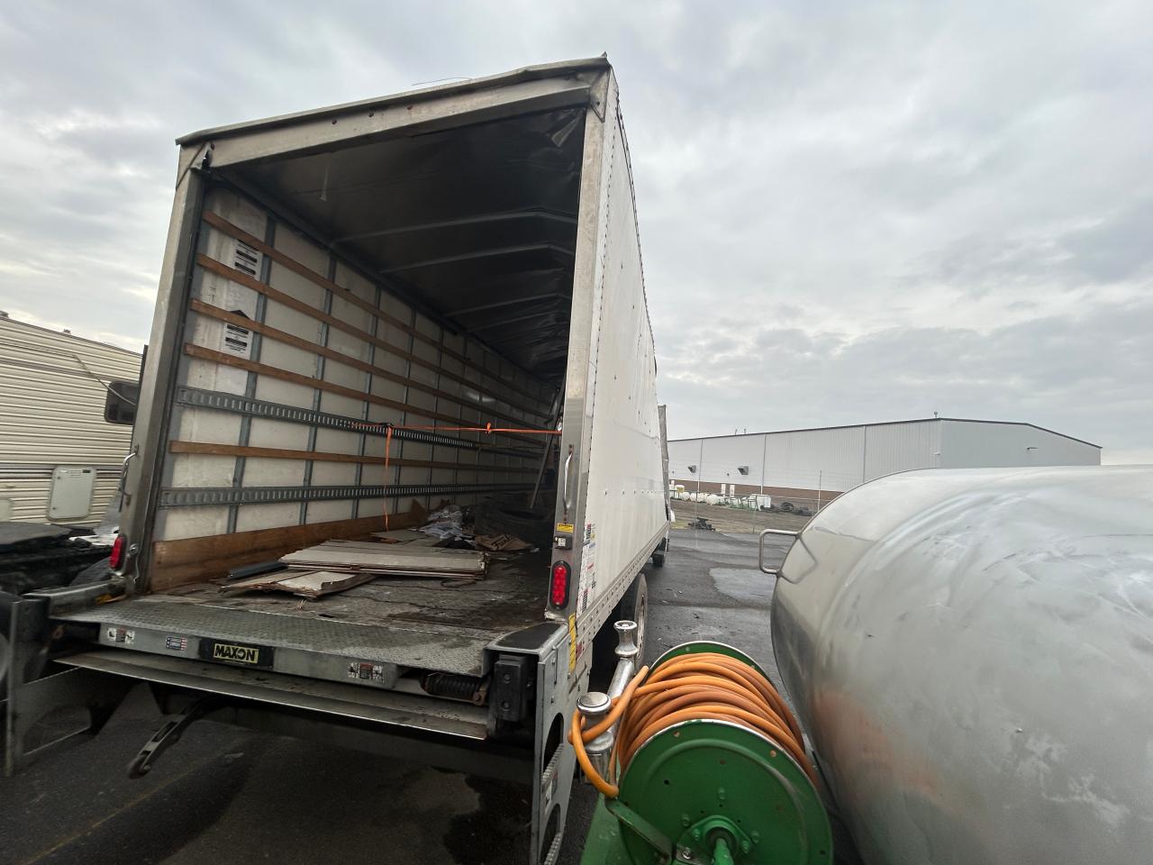 Lot #3311502279 2021 HINO UNKNOWN