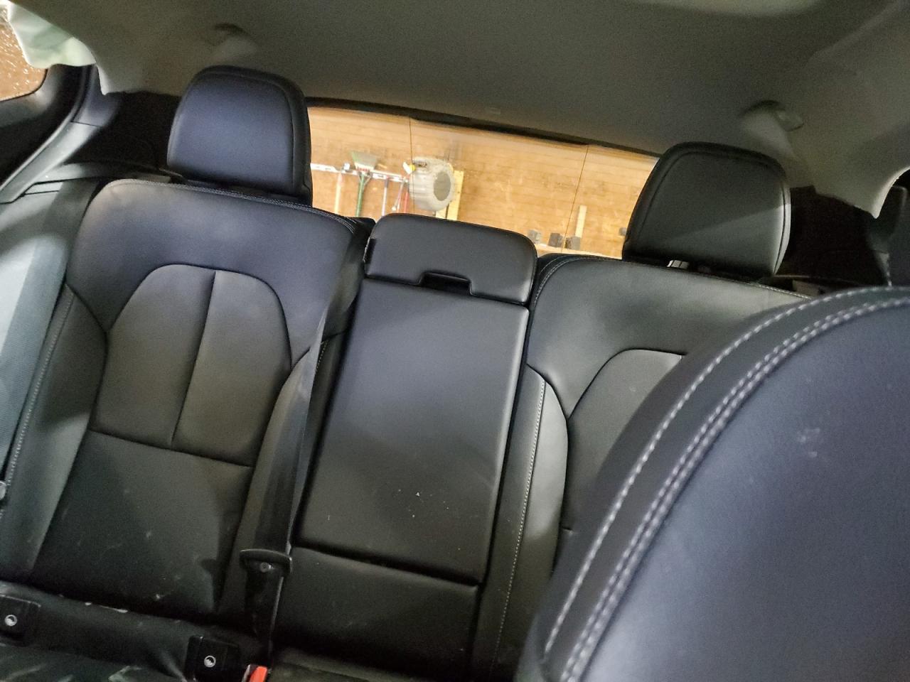 VOLVO XC40 T4 MOMENTUM