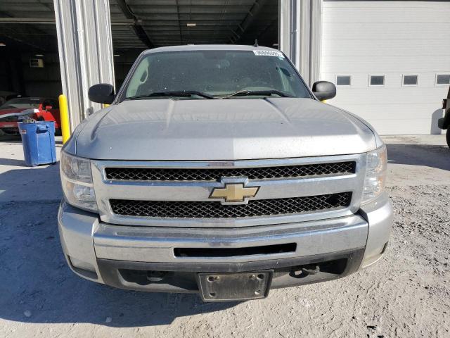 2011 CHEVROLET SILVERADO - 1GCRKSE39BZ243532