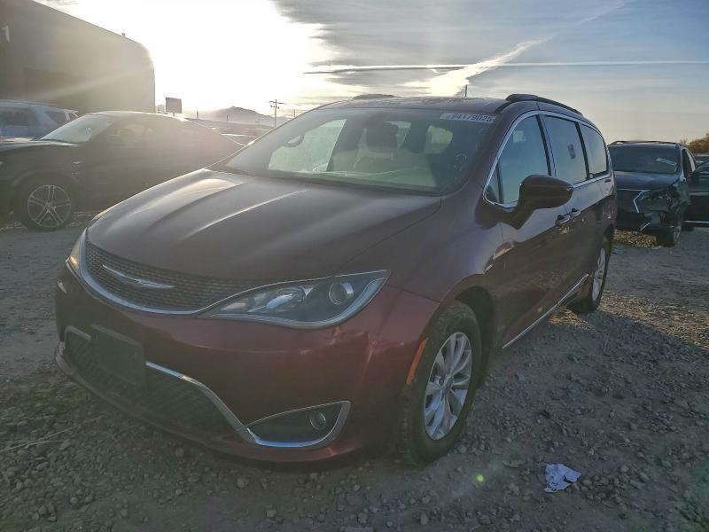 Global Auto Auctions: 2017 CHRYSLER PACIFICA T