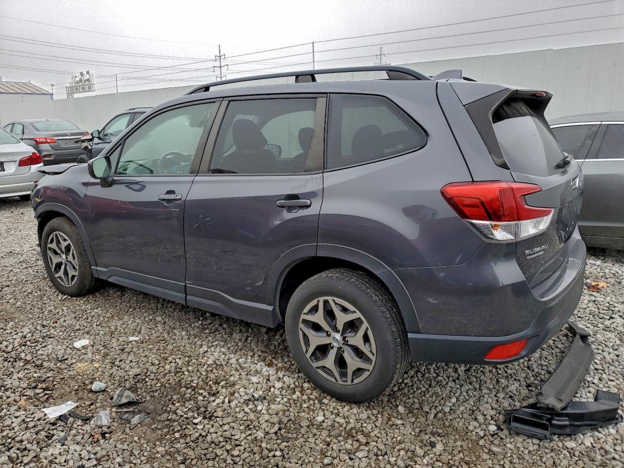 SUBARU FORESTER PREMIUM