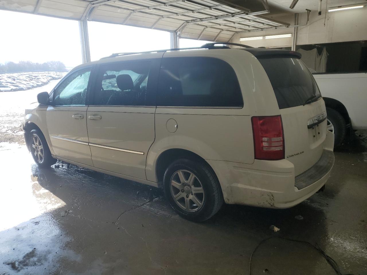 CHRYSLER TOWN & COUNTRY TOURING