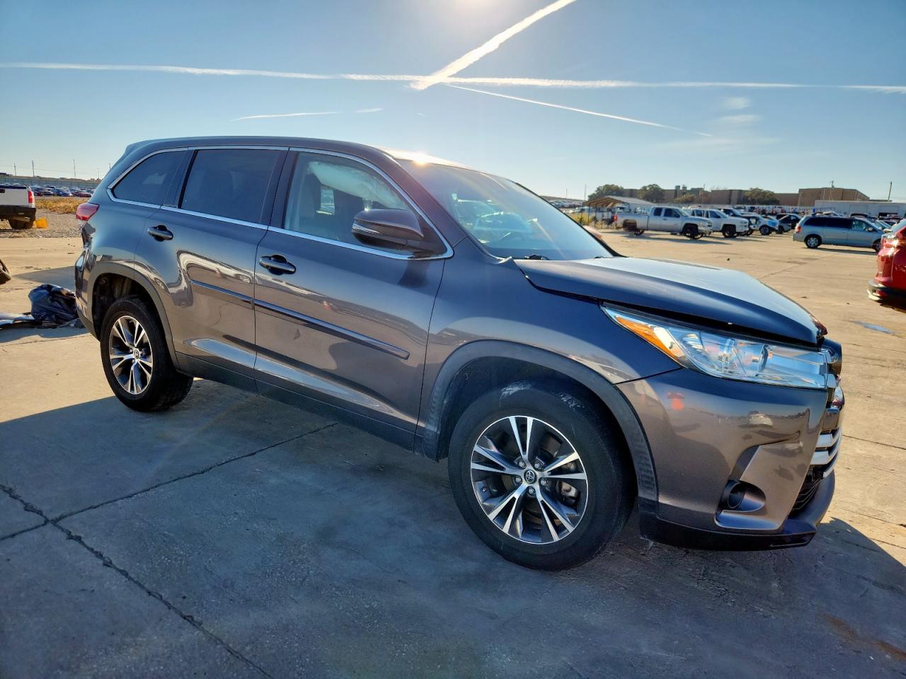 TOYOTA HIGHLANDER LE