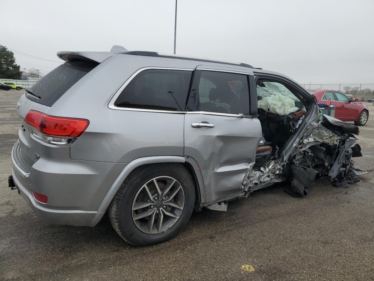 JEEP GRAND CHEROKEE OVERLAND