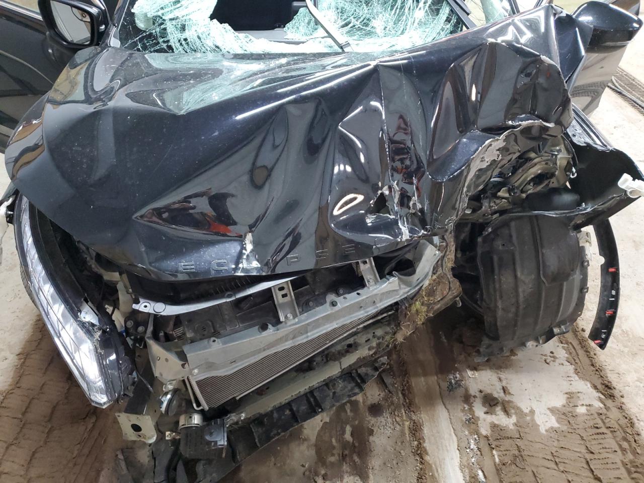 MITSUBISHI ECLIPSE LE