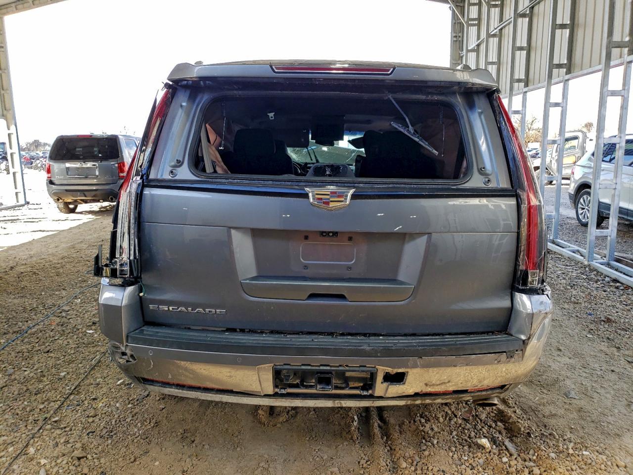 CADILLAC ESCALADE PREMIUM LUXURY