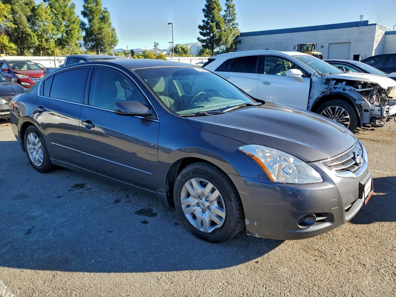 NISSAN ALTIMA BASE