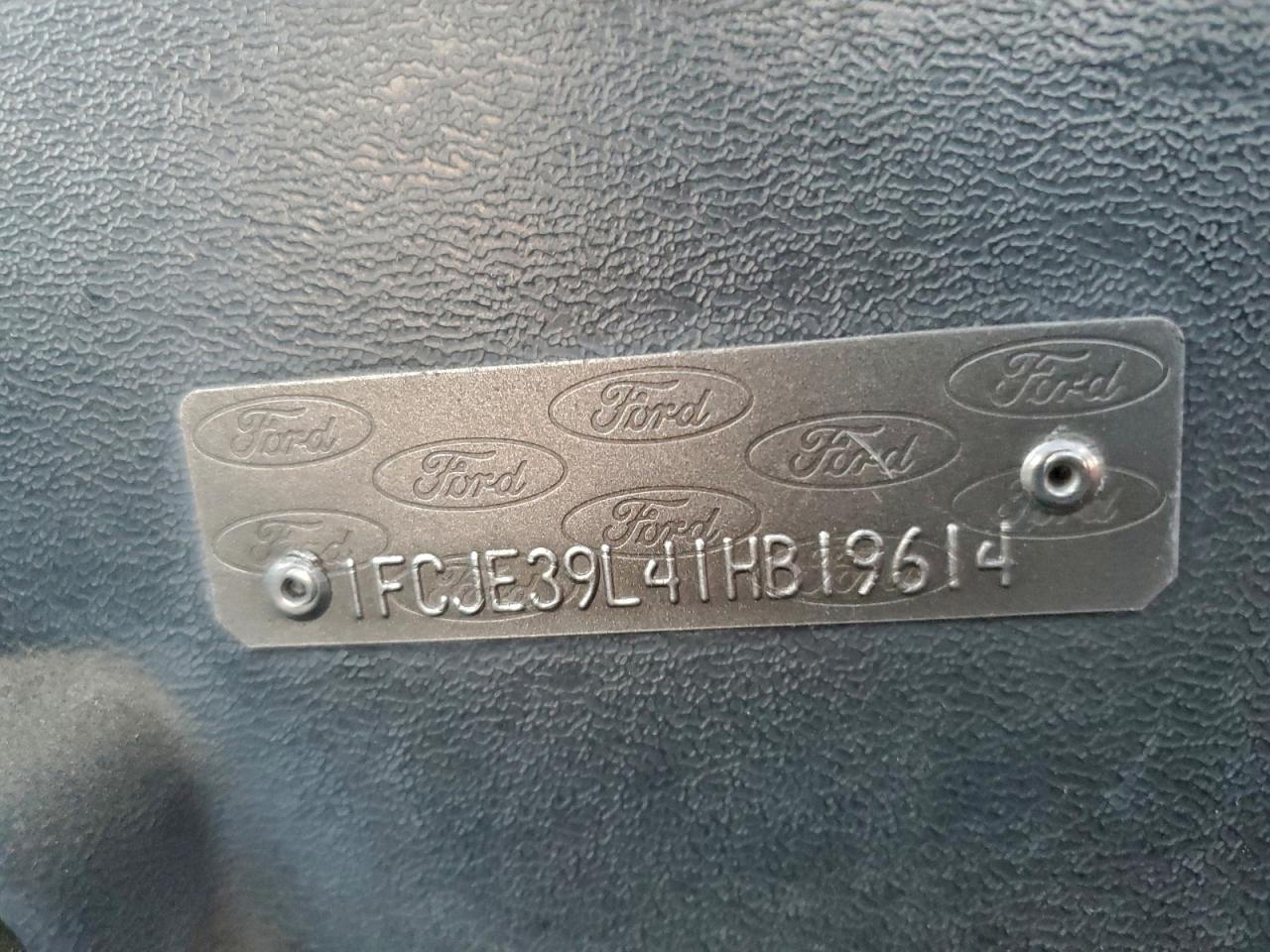 Lot #3302633027 2001 FORD ECONOLINE