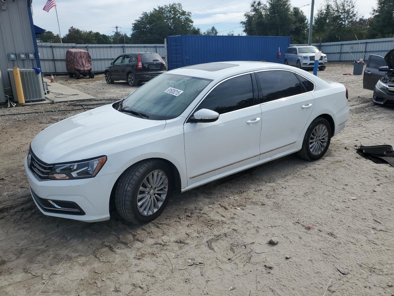 VOLKSWAGEN PASSAT SE