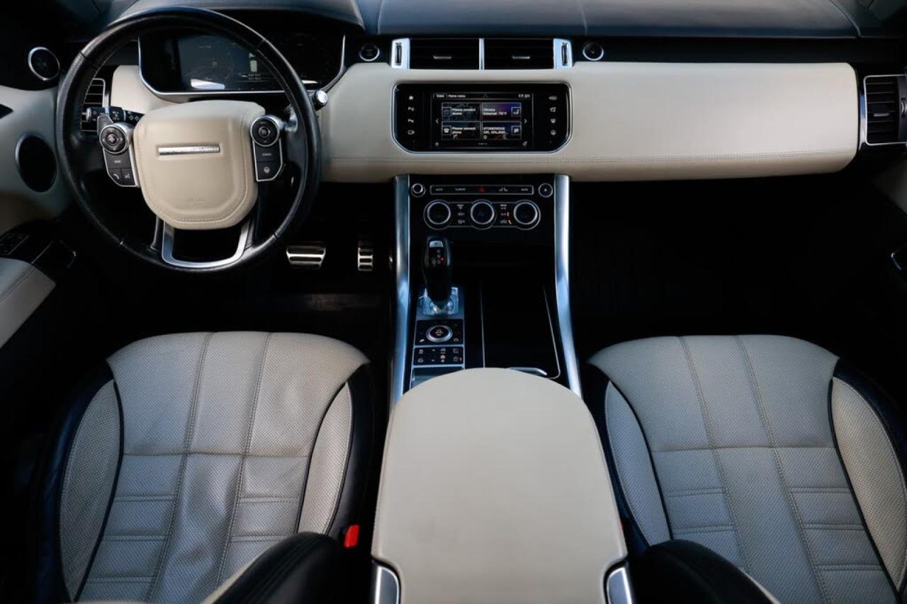 LAND ROVER RANGE ROVER AUTOBIOGRAPHY