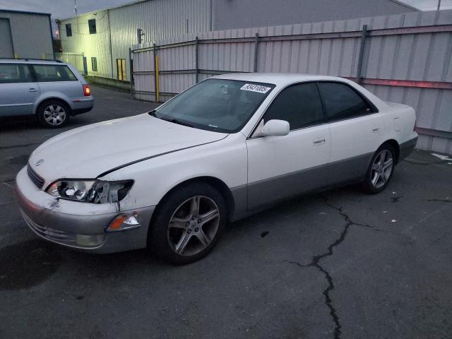 Global Auto Auctions: 1997 LEXUS ES 300