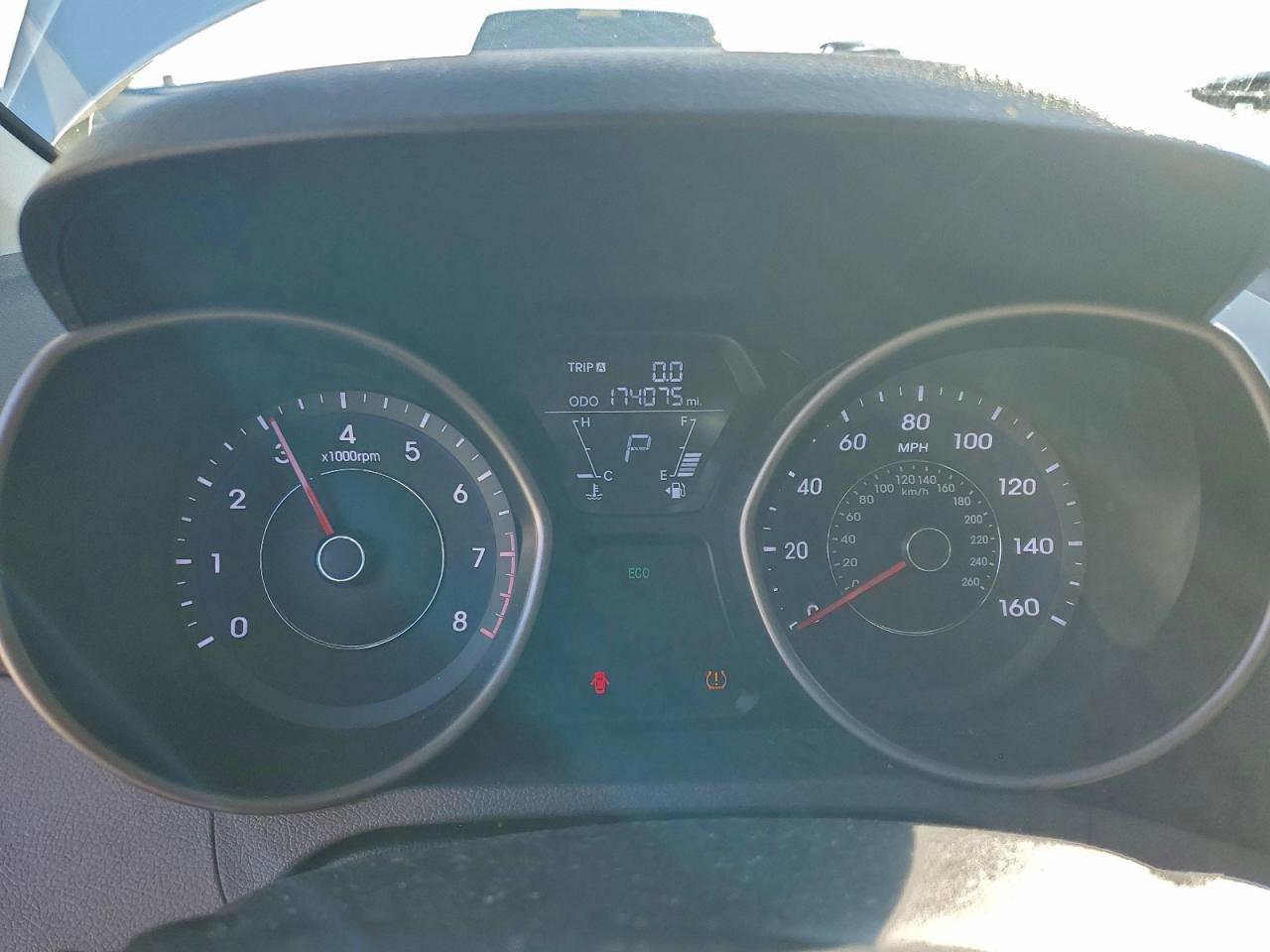 Lot #3315937154 2013 HYUNDAI ELANTRA GL