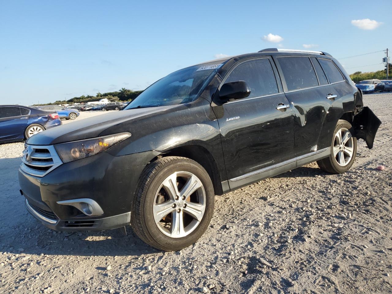 TOYOTA HIGHLANDER LIMITED
