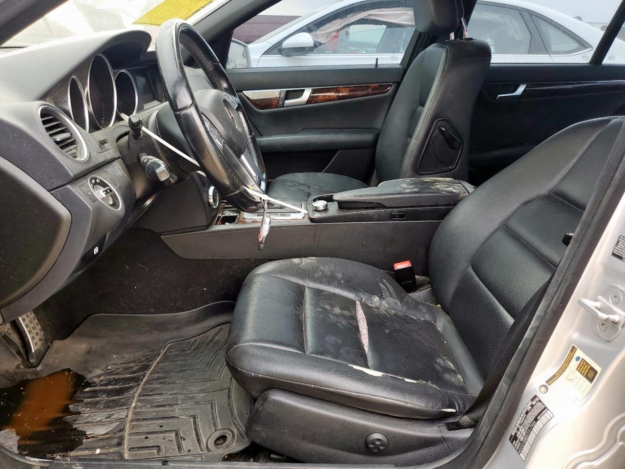 MERCEDES-BENZ C-CLASS 300 4MATIC