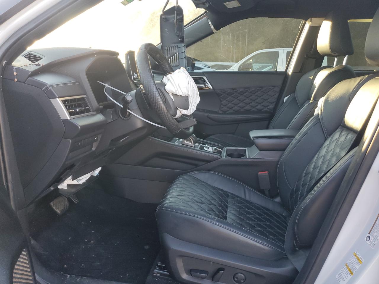 MITSUBISHI OUTLANDER SEL