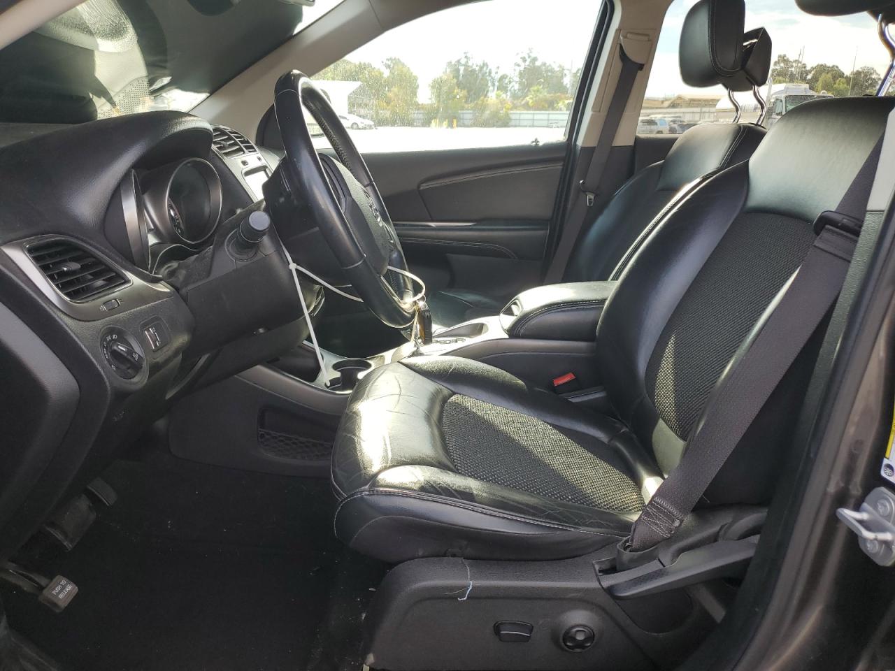 DODGE JOURNEY CROSSROAD