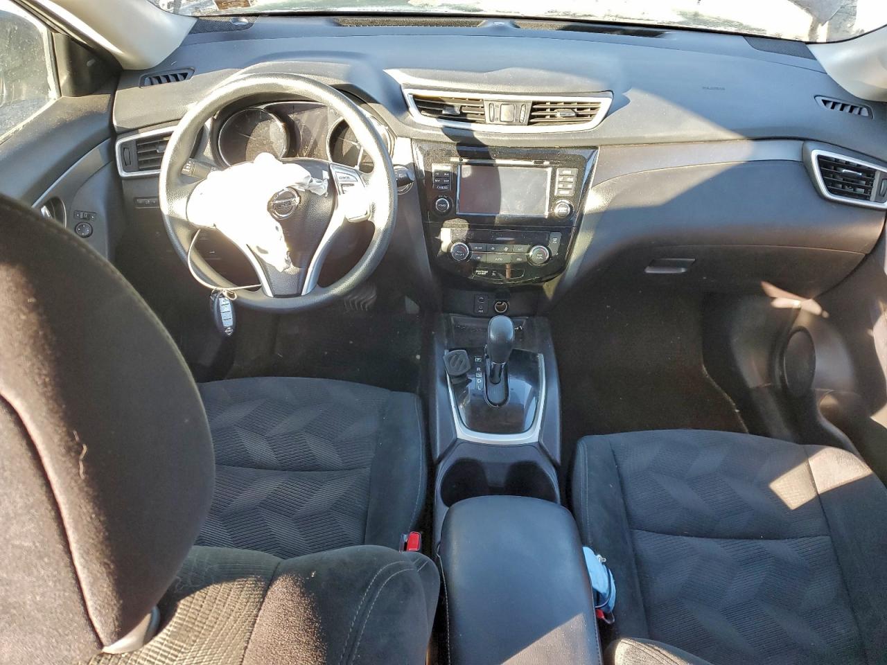 Lot #3302897908 2015 NISSAN ROGUE S