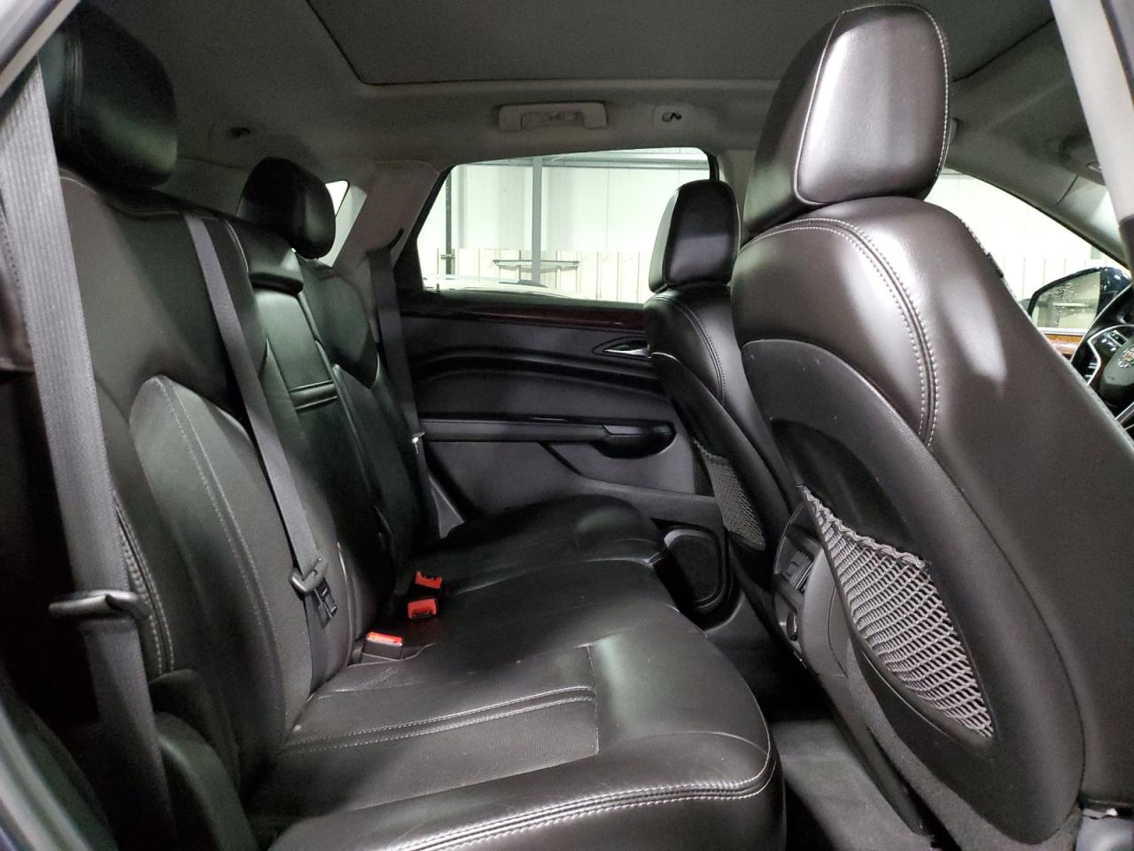 CADILLAC SRX LUXURY COLLECTION