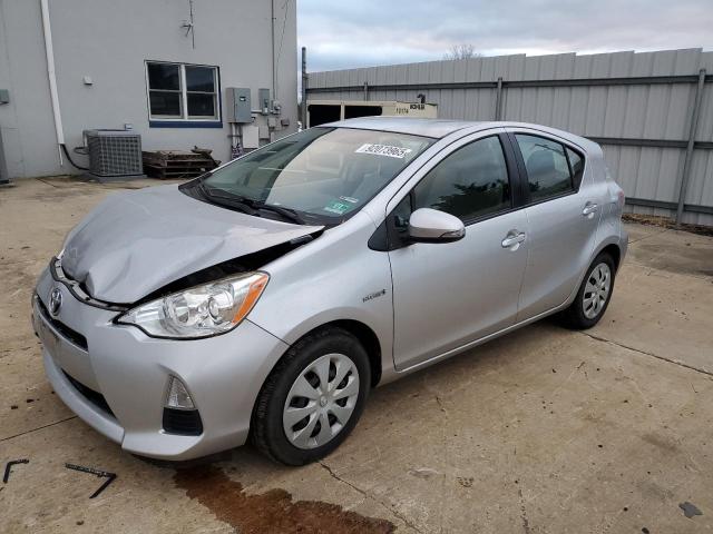 Global Auto Auctions: 2014 TOYOTA PRIUS C